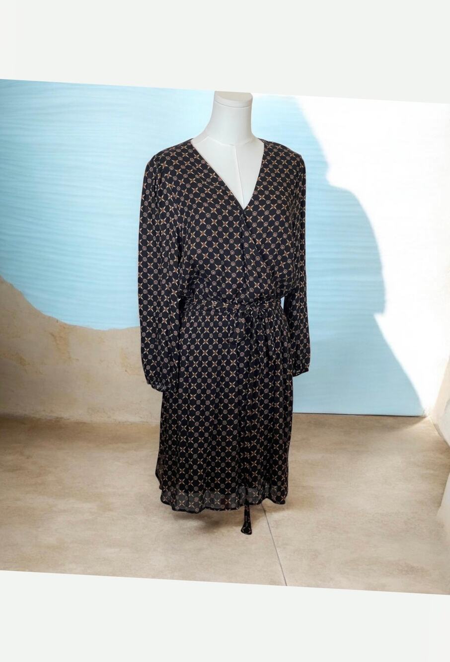 DR2 Womens A-line V-neck Midi Dress Brown Print Size Large Belted